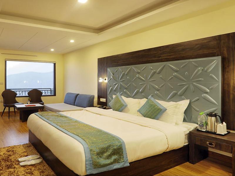 Vue Magique Resorts and Camps image