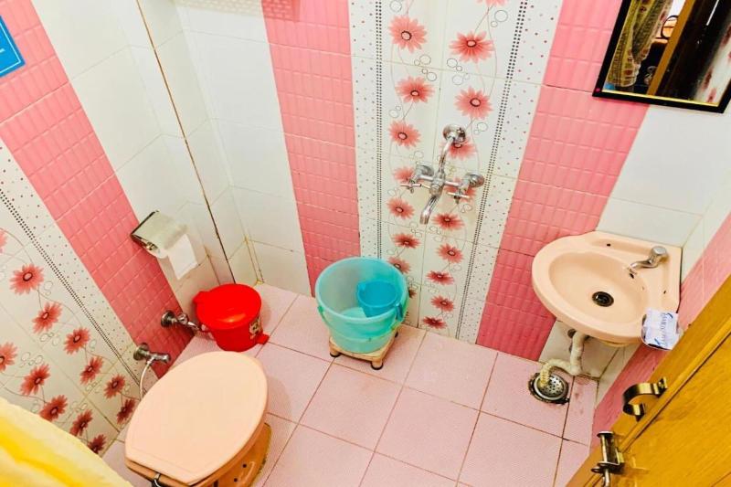 Skyard Hostel image