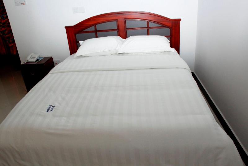Kenlon Hotel image