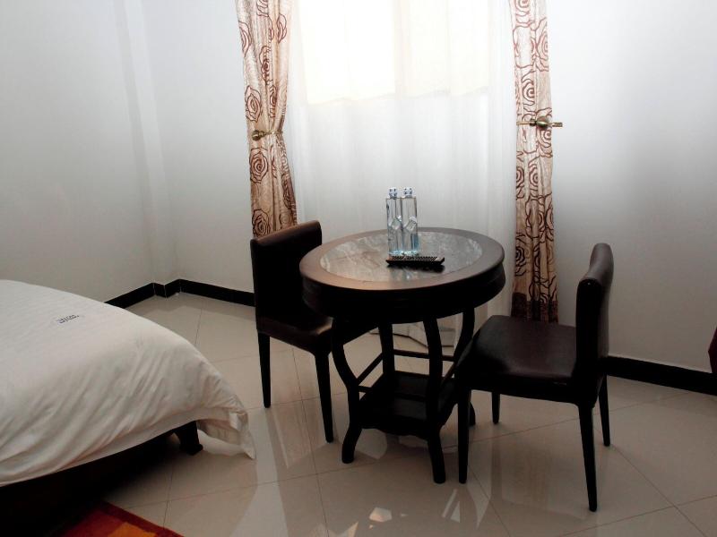 Kenlon Hotel image