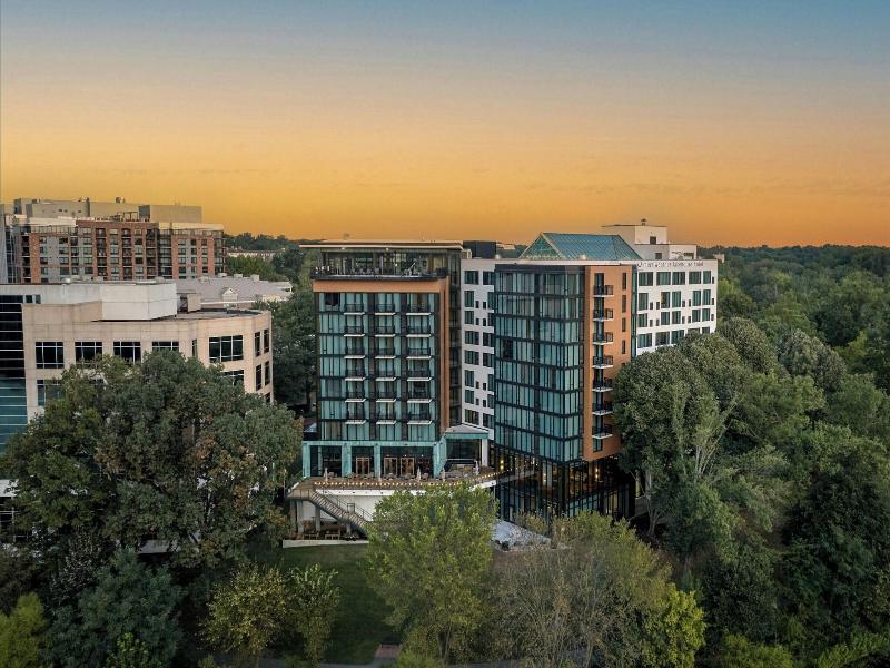 Merriweather Lakehouse, Autograph Collection image