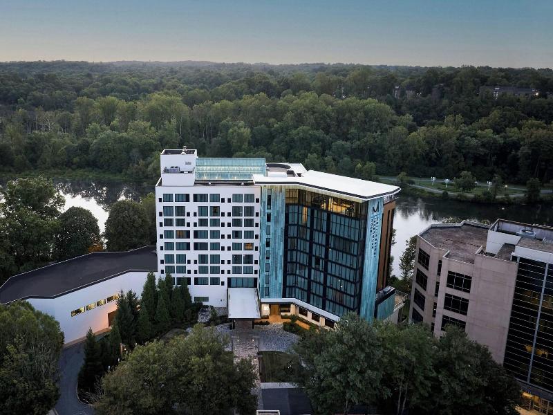Merriweather Lakehouse, Autograph Collection image