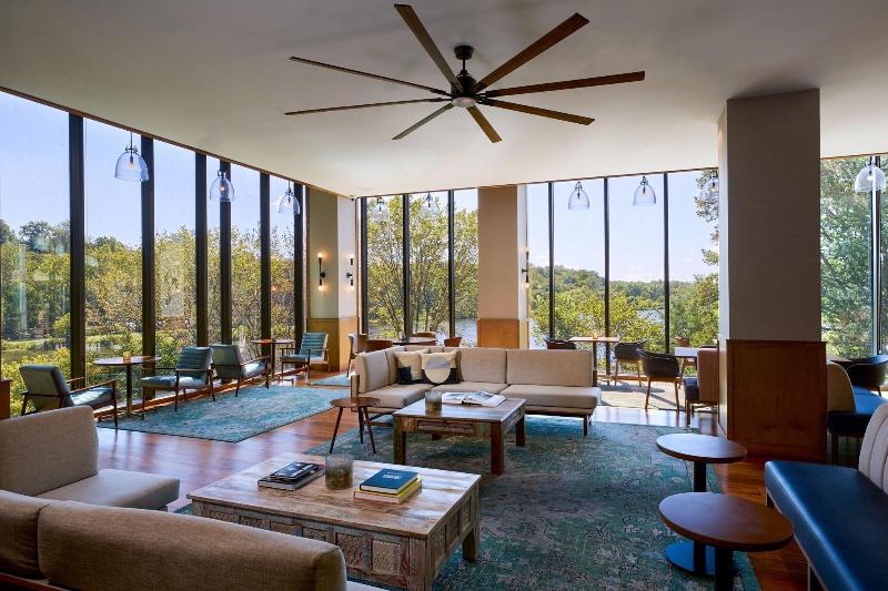 Merriweather Lakehouse, Autograph Collection image
