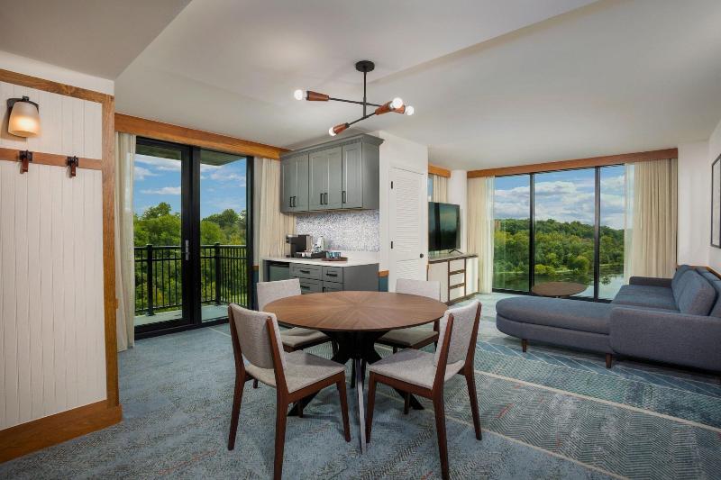 Merriweather Lakehouse, Autograph Collection image