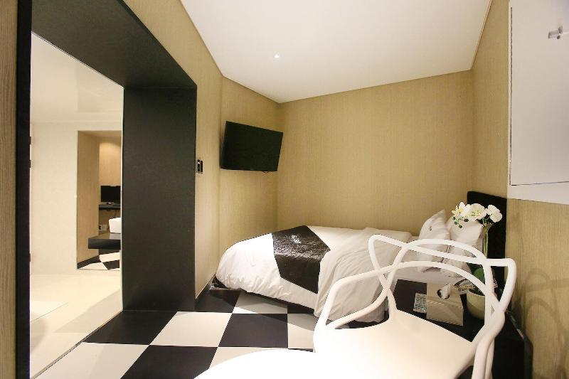 Cheonho Hotel Story — photo 3
