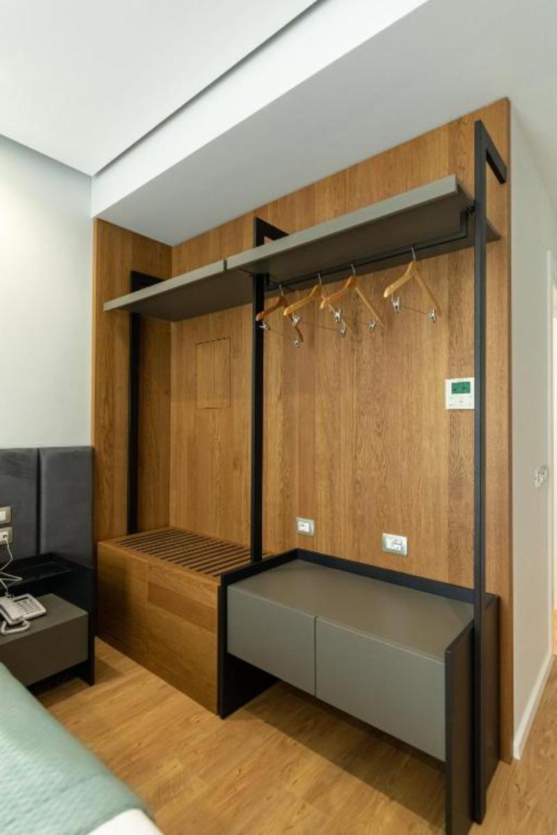 Ames Hotel & Spa image