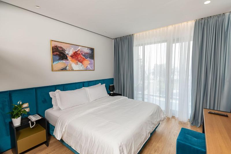Ames Hotel & Spa image