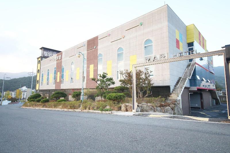 Gurye Mari Hotel image