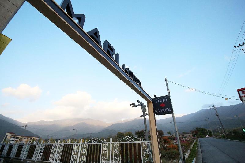 Gurye Mari Hotel image