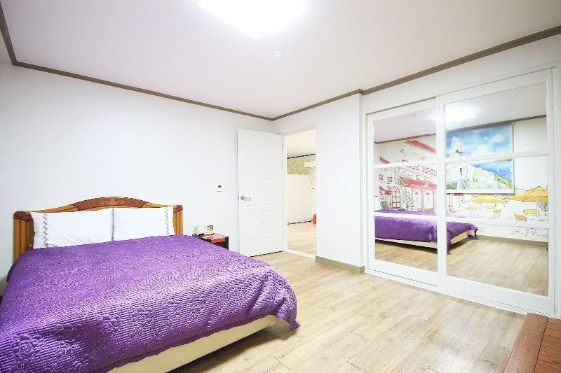 Gurye Mari Hotel image