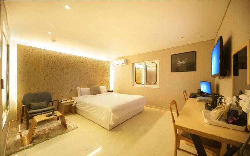 Gurye Mari Hotel image