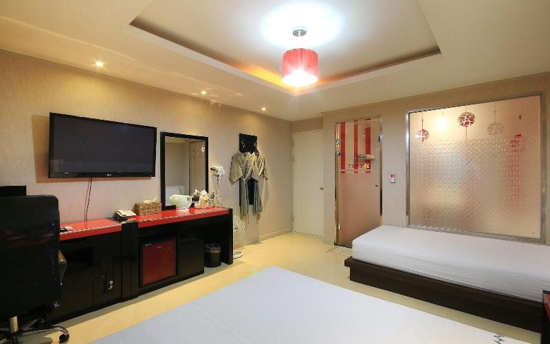 Gurye Mari Hotel image