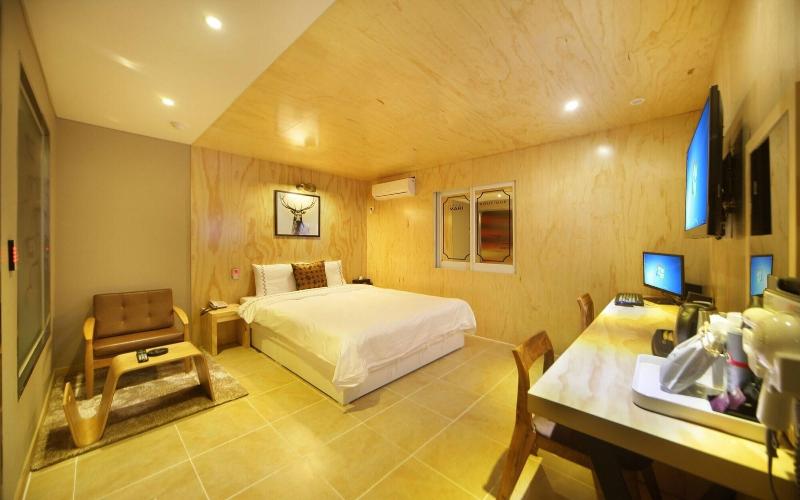 Gurye Mari Hotel image