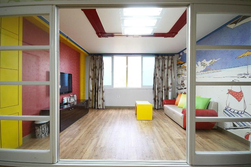 Gurye Mari Hotel image