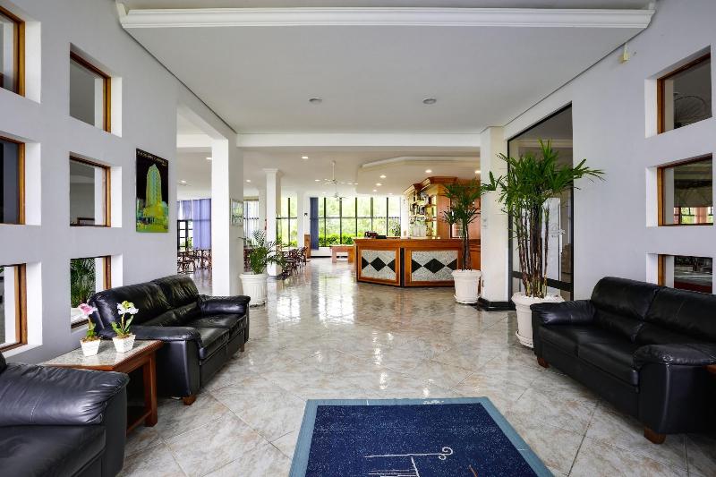 Hotel San Isidro image