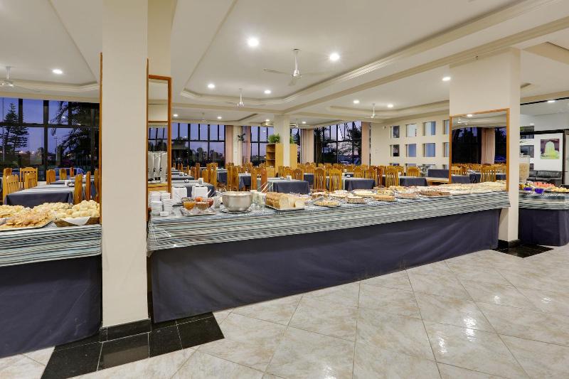 Hotel San Isidro image