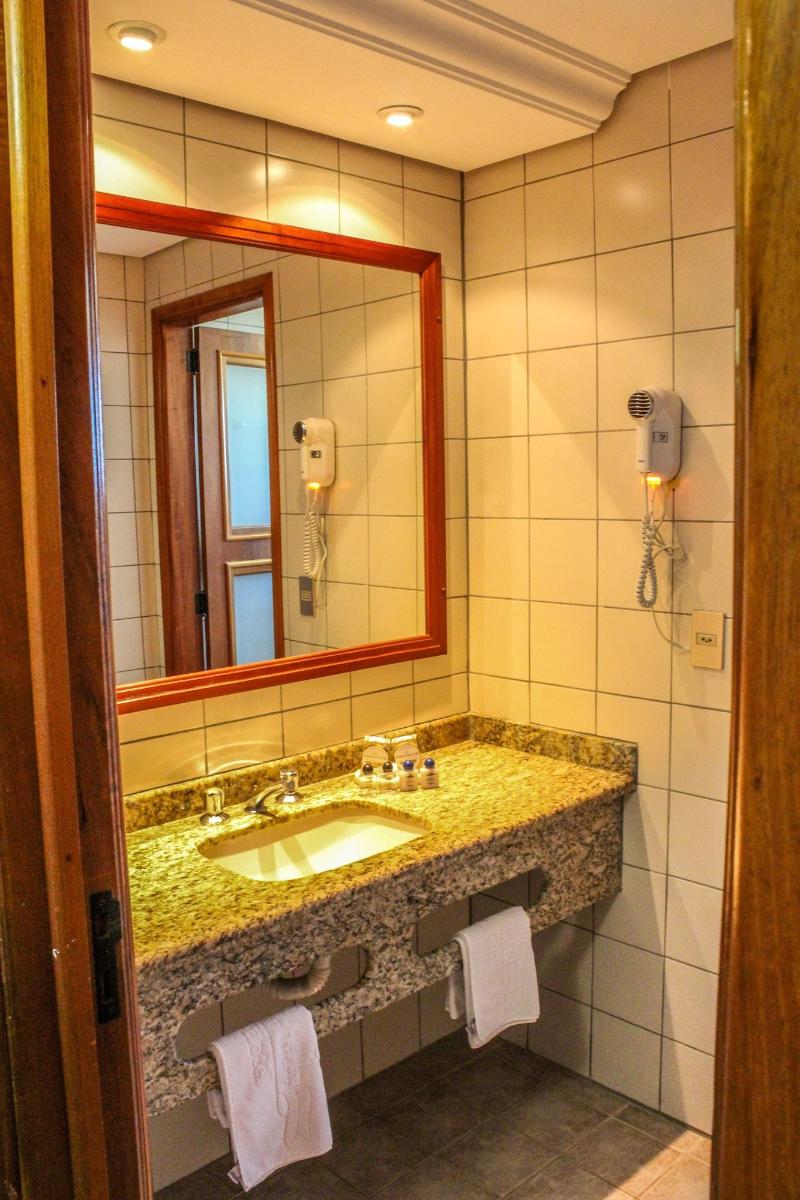 Hotel San Isidro image