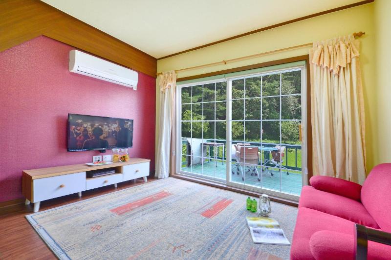 Yangpyeong Yoon & Park Spa Pension image