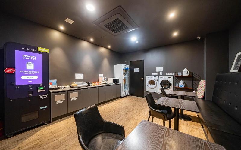 Goyang Stay Bishop Hotel image