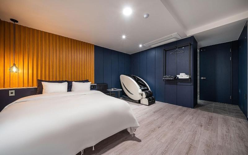 Goyang Stay Bishop Hotel image