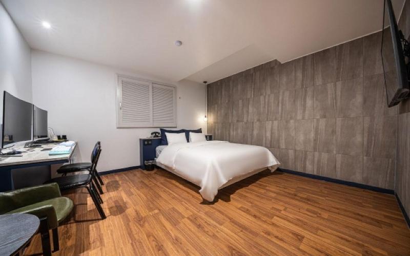 Goyang Stay Bishop Hotel image