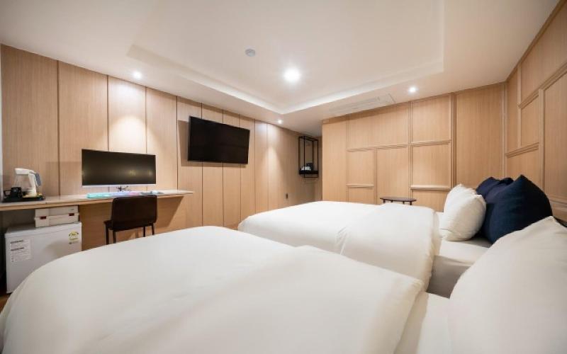 Goyang Stay Bishop Hotel image