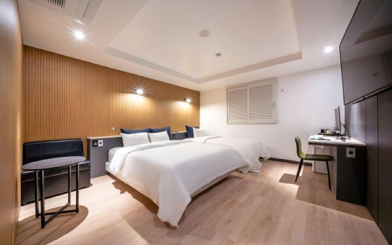 Goyang Stay Bishop Hotel image