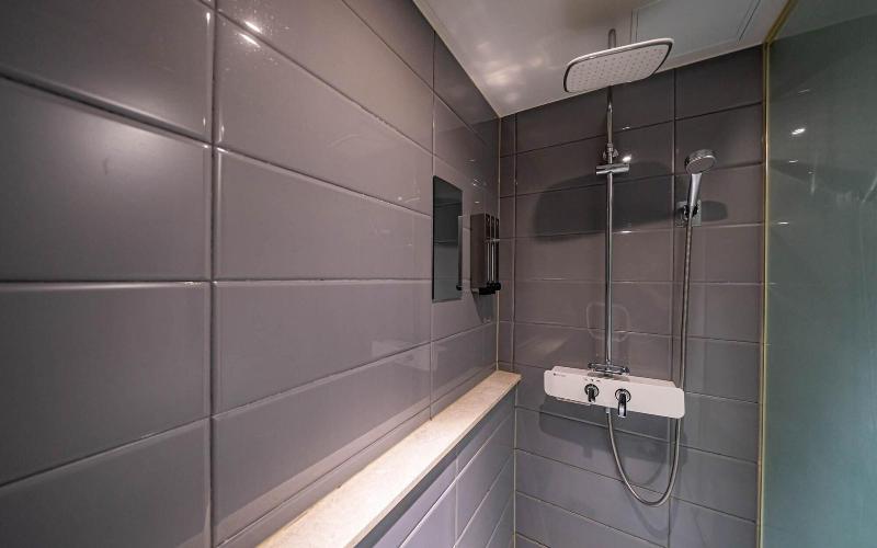 Goyang Stay Bishop Hotel image