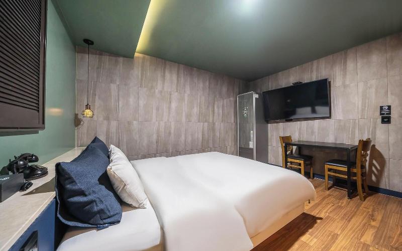 Goyang Stay Bishop Hotel image