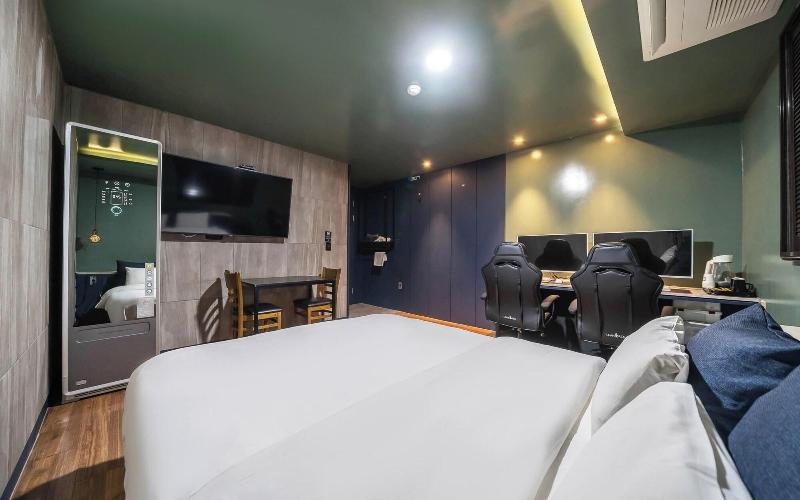 Goyang Stay Bishop Hotel image