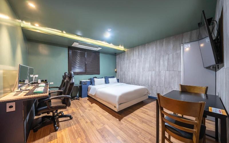 Goyang Stay Bishop Hotel image