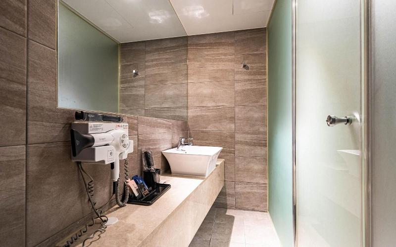 Goyang Stay Bishop Hotel image
