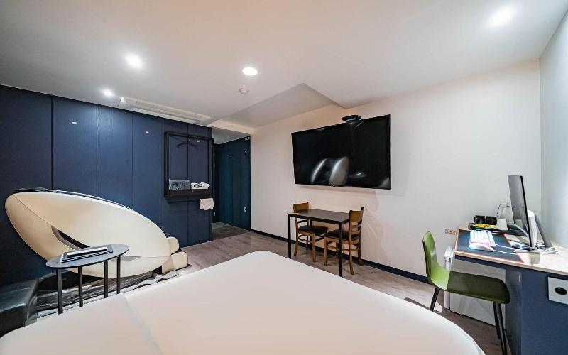 Goyang Stay Bishop Hotel image