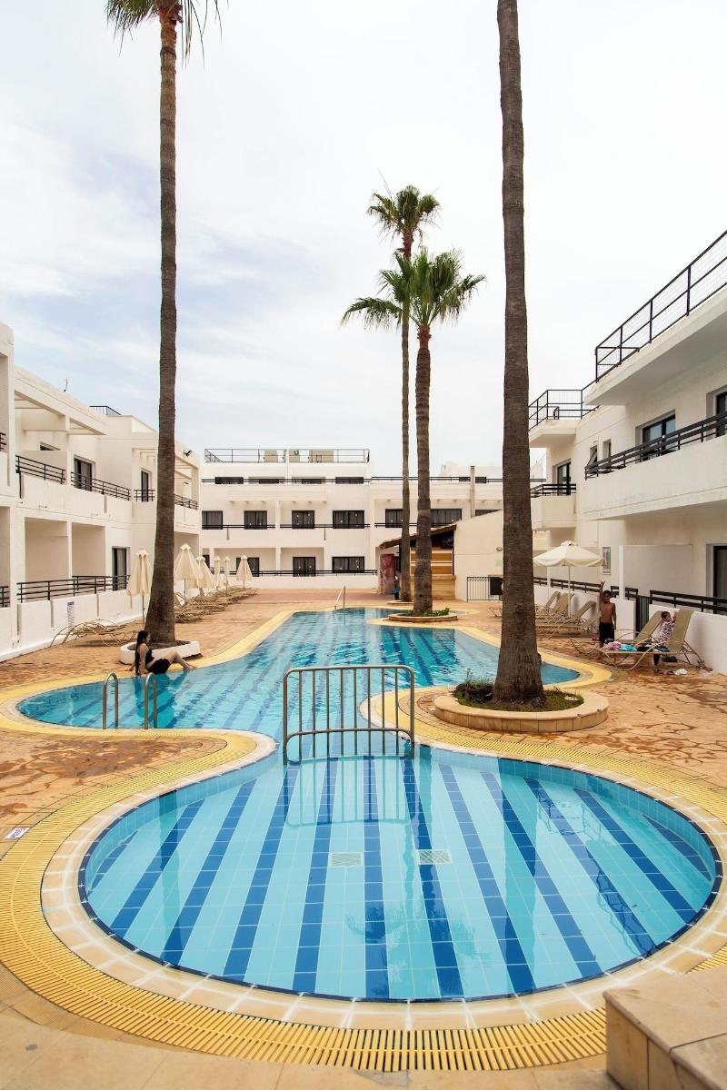 Summer's Hotel Apartments image