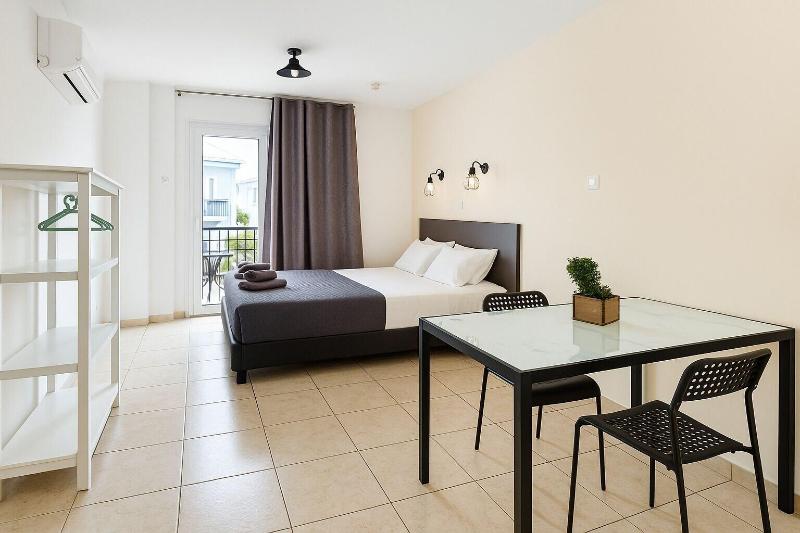 Summer's Hotel Apartments image