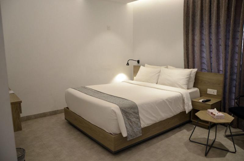 Priyo Nibash Stylish Residential Hotel image