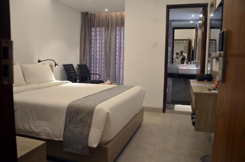 Priyo Nibash Stylish Residential Hotel image
