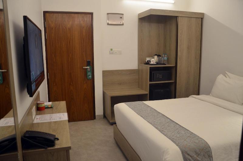 Priyo Nibash Stylish Residential Hotel image