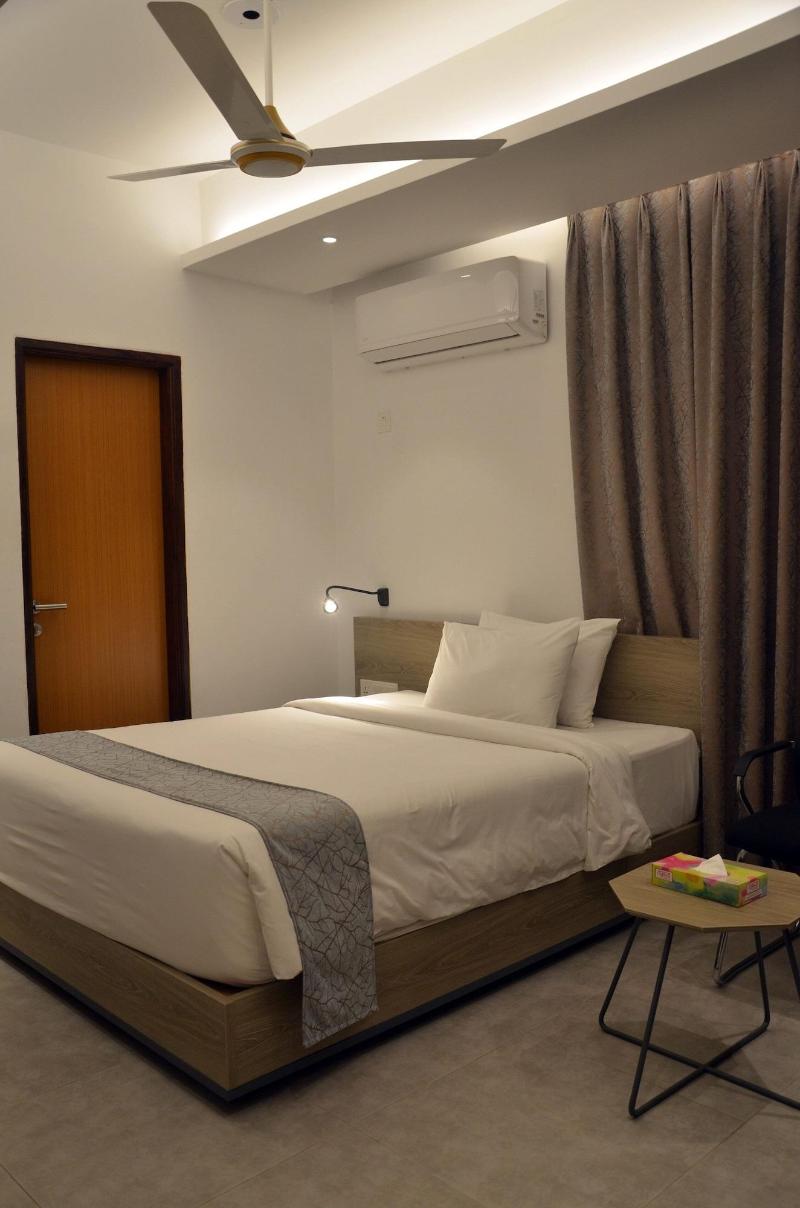 Priyo Nibash Stylish Residential Hotel image