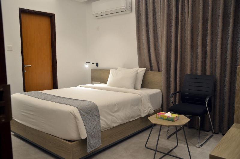 Priyo Nibash Stylish Residential Hotel image