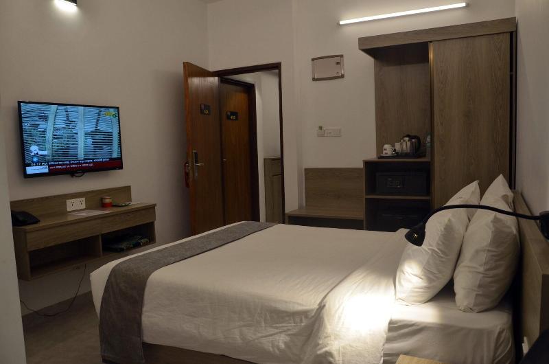 Priyo Nibash Stylish Residential Hotel image