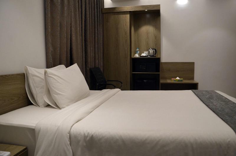 Priyo Nibash Stylish Residential Hotel image