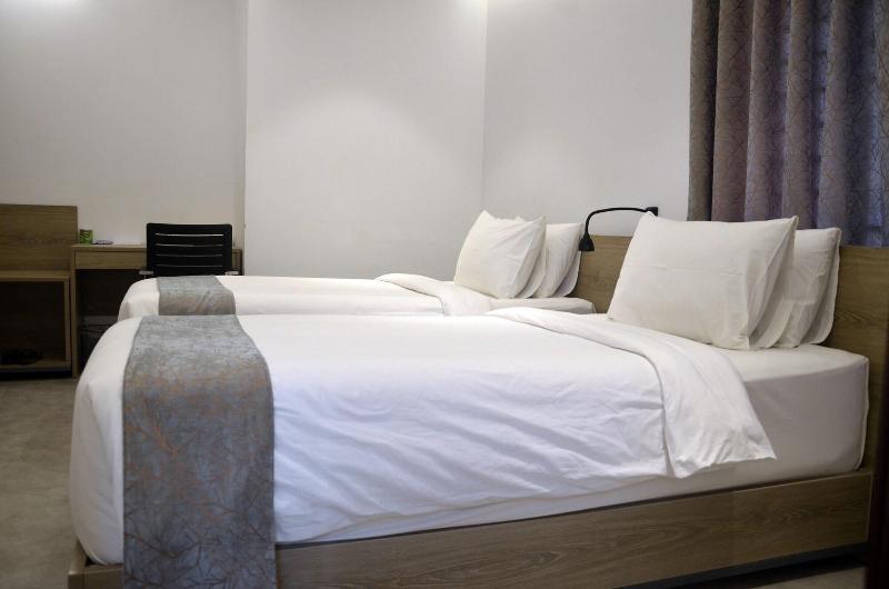 Priyo Nibash Stylish Residential Hotel image