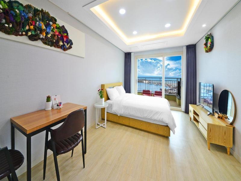 Seogwipo Daepyeong Olleh Pension — photo 42
