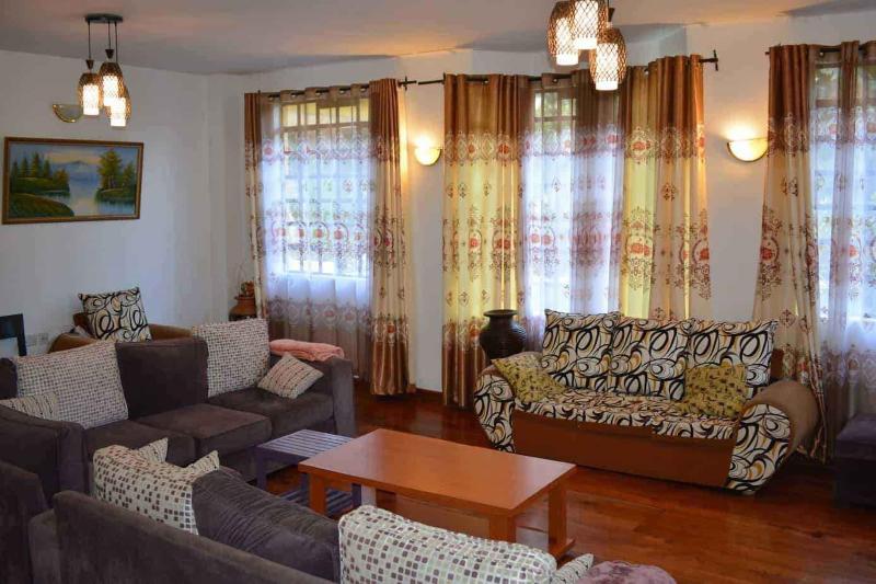 Kerarapony House image
