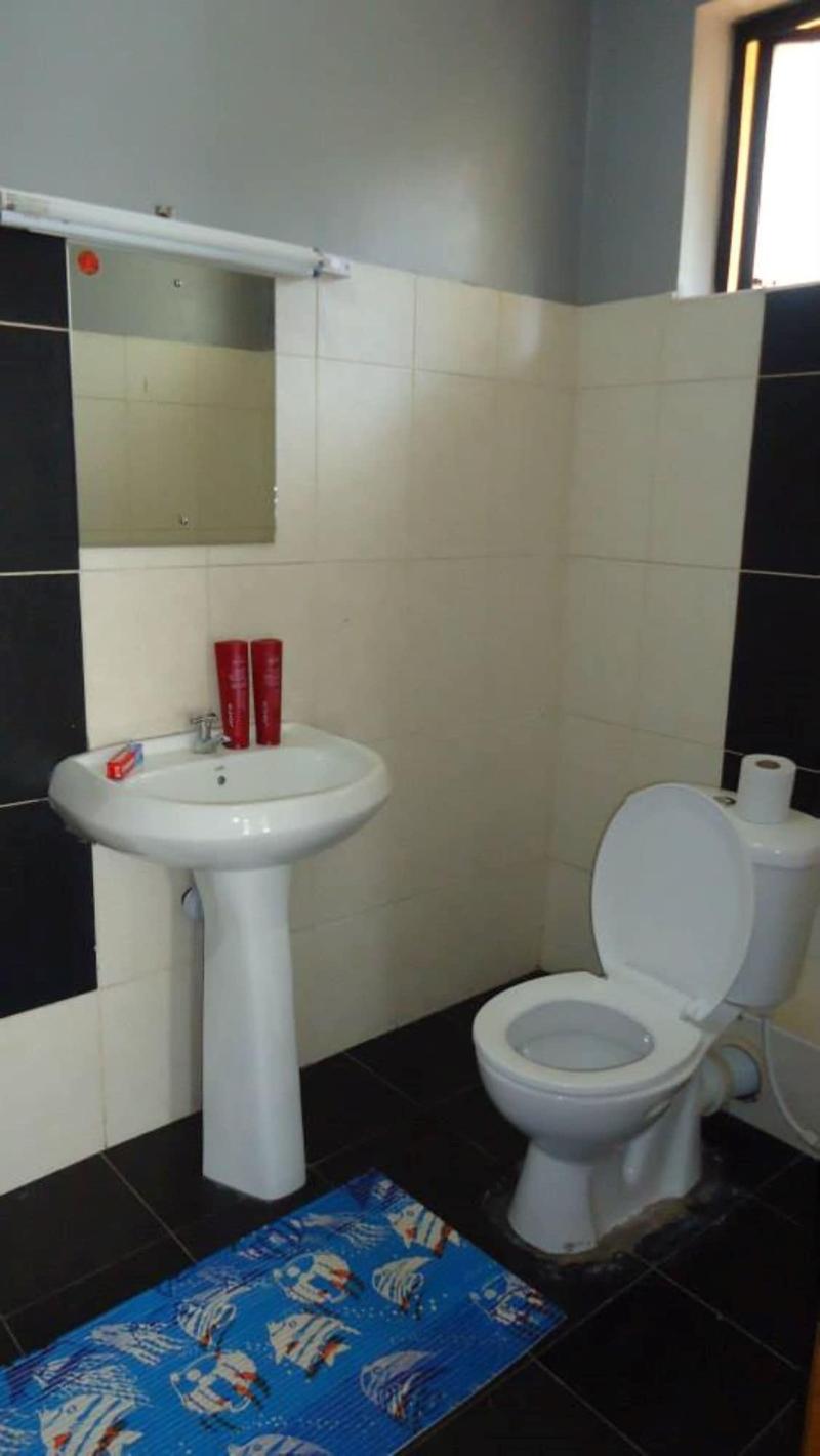 Kerarapony House image