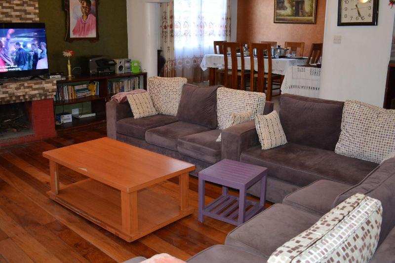 Kerarapony House image