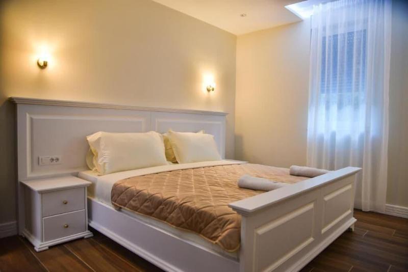 Padam Hotel & SPA image