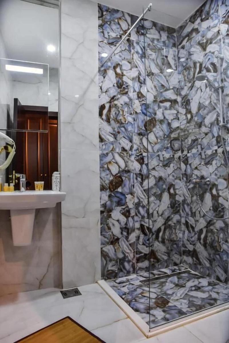 Padam Hotel & SPA image
