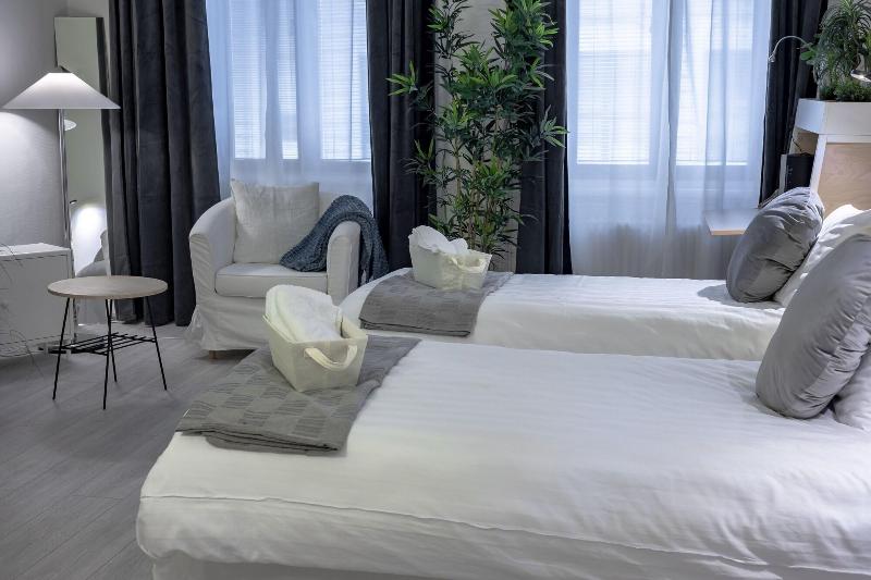 Hotel Lemonade image